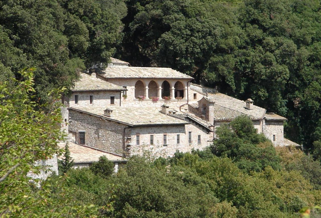 1461 * Assisi