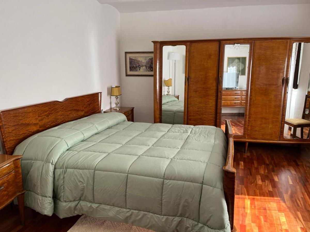 1461 Apartment *